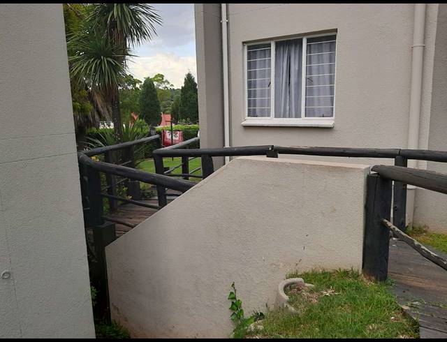 3 BEDROOM APARTMENT FOR SALE IN VORNA VALLEY